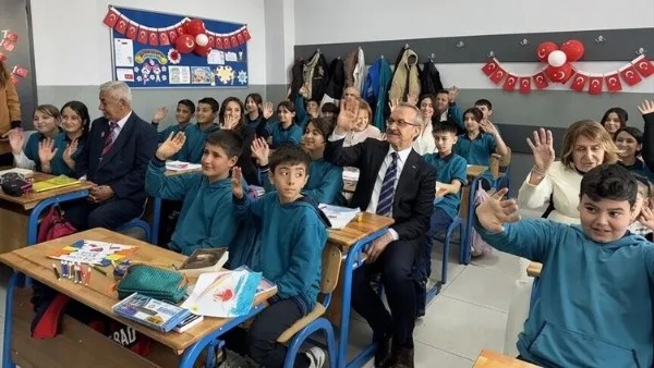 Eğitimde 3 Ayaklı Yol Haritası! İşte Yeni Dönemin Stratejik Çerçevesi...